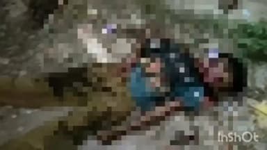 रॉबर्ट्सगंज: पन्नूगंज के रामगढ़ में खून से लथपथ मिला 12 वर्षीय बालक का शव, गला रेत कर हत्या की आशंका, स्थानीय लोगों में आक्रोश