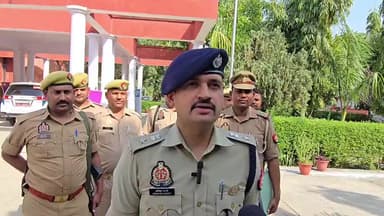 अजीतमल: चैत्र नवरात्रि पर्व को लेकर एसपी ने कहा, जनपद के सभी मंदिरों में सुरक्षा के पुख्ता इंतजाम, सीसीटीवी से हो रही निगरानी