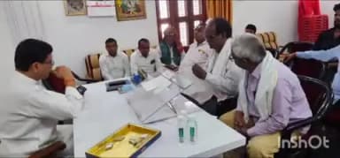 मेहदावल: कर्मा कला आवास पर मेहदावल के विधायक अनिल कुमार त्रिपाठी ने जनता दरबार में सुनी ग्रामीणों की समस्याएं