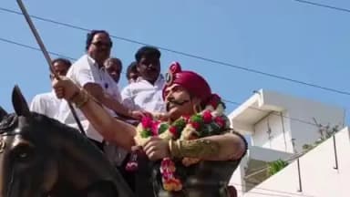 దేవరకద్ర: జిల్లా కేంద్రంలో సర్వాయి పాపన్న గౌడ్ ఘనంగా జయంతి వేడుకలు