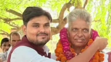 चरखारी: श्री विद्यानंद स्कूल जरौली में 39 वर्षों की सेवाओं के बाद प्रधानाचार्य छविलाल वर्मा हुए सेवानिवृत्त, एबीएसए रहे मौजूद