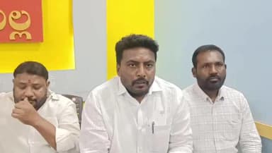 సిరిసిల్ల: ఈ నెలలో జరిగే మహనీయుల జయంతి కార్యక్రమాల్లో పాల్గొని విజయవంతం చేయాలి ఎస్సీ ఎస్టీ సబ్ ప్లాన్ జిల్లా అధ్యక్షుడు