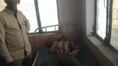 अमृतपुर: मोहद्दीपुर के पास बाइक फिसलने से सवार घायल, साथी बाल-बाल बचा, हेलमेट लगा होता तो नहीं लगती चोट