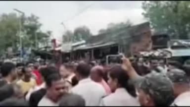 କେନ୍ଦୁଝର ସଦର: ମଲ୍ଲିପୋଶୀ ଛକ ରାସ୍ତା ରୋକ ପାଟଣା ଅଞ୍ଚଳ ରେ କାଳବୈଶାଖୀ ପ୍ରଭାବରେ ଭଙ୍ଗାରୁଜା