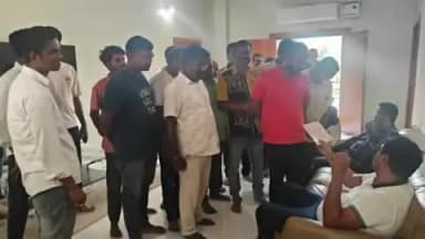 ଯାଜପୁର: ବିଜେଡି ପକ୍ଷରୁ ଯାଜପୁର ଟାଉନ ସ୍ଥିତ କାର୍ଯ୍ୟାଳୟରେ ଅଭିଯୋଗ ଶୁଣାଣି ଶିବିର ଅନୁଷ୍ଠିତ, ଯୋଗଦେଲେ ପଂଚାୟତ ବାସୀ