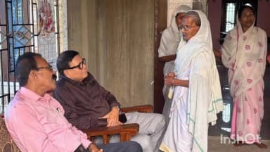 হেলেম: গহপুৰ অঞ্চলৰ দুগৰাকী সমাজসেৱকৰ মৃত্যুত তেওঁলোকৰ বাসগৃহত সমবেদনা জ্ঞাপন বিধায়ক উৎপল বৰাৰ