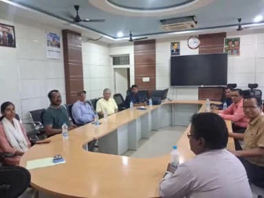 दुमका: SKMU में ई-समर्थ लीव मैनेजमेंट पर कार्यशाला, अब अवकाश के लिए केवल ऑनलाइन आवेदन