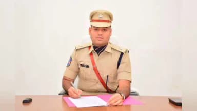 జగిత్యాల: జగిత్యాల జిల్లా అదనపు ఎస్పీగా ఐపిఎస్ అధికారి చేతన్ నితిన్ బాధ్యతల స్వీకరణ, ఎస్పీ అశోక్ కుమార్ అభినందనలు