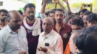 आगर: जुड़वा नवजात बच्चियों की मौत के बाद जिला अस्पताल में हंगामा, परिजनों ने स्टाफ पर लापरवाही का आरोप लगाया