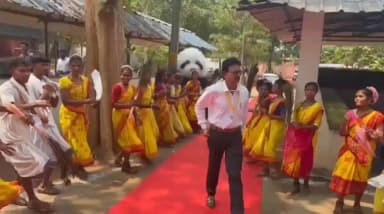 ଗୁଣୁପୁର: ଗୁଣୁପୁର ଓକିଲ ସଂଘ ପକ୍ଷରୁ ସ୍ଥାନୀୟ ସହରରେ ଉତ୍କଳ ଗୌରବ ମଧୁସୂଦନ ଦାସଙ୍କ ଜୟନ୍ତୀ ସମାରୋହ ଓ ଆଇନଜୀବୀ ଦିବସ ପାଳିତ