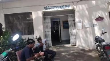नीमच नगर: तेज रफ्तार बस ने बाइक सवार बुजुर्ग को कुचला, इलाज के दौरान मौत