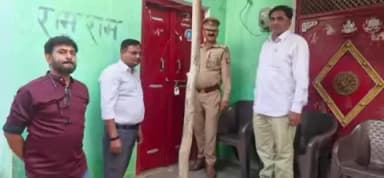 सरीला: प्रशासन का कड़ा एक्शन, हरसुंडी गांव में मासूम की जान जोखिम में डालने वाले तथाकथित चिकित्सक का अस्पताल किया सीज