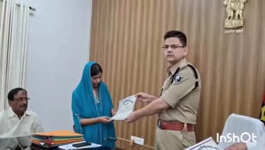 मुंगेर: मिर्ज़ापुर बरदह में मेधावी छात्र-छात्राओं का सम्मान, एसपी ने प्रशस्ति पत्र बांटे