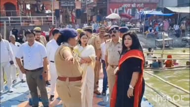 गढ़मुक्तेश्वर: ब्रजघाट तीर्थ नगरी में वट अमावस्या के अवसर पर डीएम और एसपी ने किया निरीक्षण, संबंधित अधिकारियों को दिए आवश्यक निर्देश