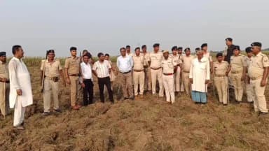 परबत्ता: परबत्ता में प्रशासनिक कार्रवाई तेज, पंचायत सरकार भवन के लिए भूमि मापी गई, पांच बीघा जमीन पर दिलाया दखल