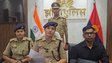 #JhansiPolice द्वारा @sspjhansi @bbgtsmurthyips के निर्देशन में “ऑपरेशन दहन” के तहत बड़ी कार्यवाही। जनपद के विभिन्न थानो...