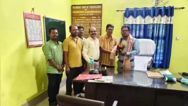 ବୌଦ୍ଧ ସଦର: ହରଭଙ୍ଗା ତହସିଲ କାର୍ଯ୍ୟାଳୟ ଠାରେ ନୂତନ ତହସିଲଦାରଙ୍କୁ ସ୍ବାଗତ ସମ୍ବର୍ଦ୍ଧନା ପ୍ରଦାନ