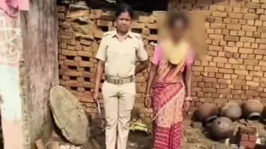ସୁନ୍ଦରଗଡ: ରାଜଗାଙ୍ଗ ପୁର ମୋଡେଲ ଅବକାରୀ ଥାନା ଓଆଇସିଙ୍କ କେଶରା ମାଲରେ ଅବକାରୀ ଚଢାଉ, 12 ଲିଟର ମଦ ସହ ଜଣେ ମହିଳା ଅଭିଯୁକ୍ତ ଗିରଫ
