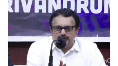 തിരുവനന്തപുരം: സർക്കാർ ആശുപത്രികളിൽ രോഗികളെ നിലത്തു കിടത്താൻ പാടില്ലെന്ന് മന്ത്രി കെ മുരളീധരൻ പ്രസ്സ് ക്ലബ്ബിൽ പറഞ്ഞു