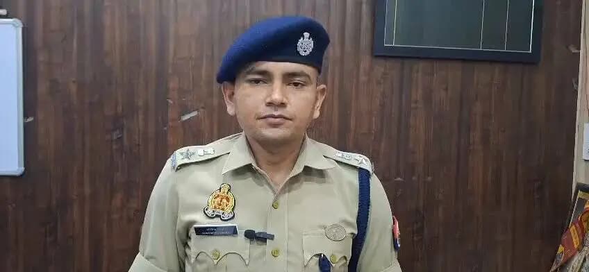 थाना सिविल लाईन क्षेत्रान्तर्गत अज्ञात हमलावरो द्वारा युवक को गोली मारनें के सम्बन्ध में #एसपीˍरामपुर द्वारा दी गयी बाइट...