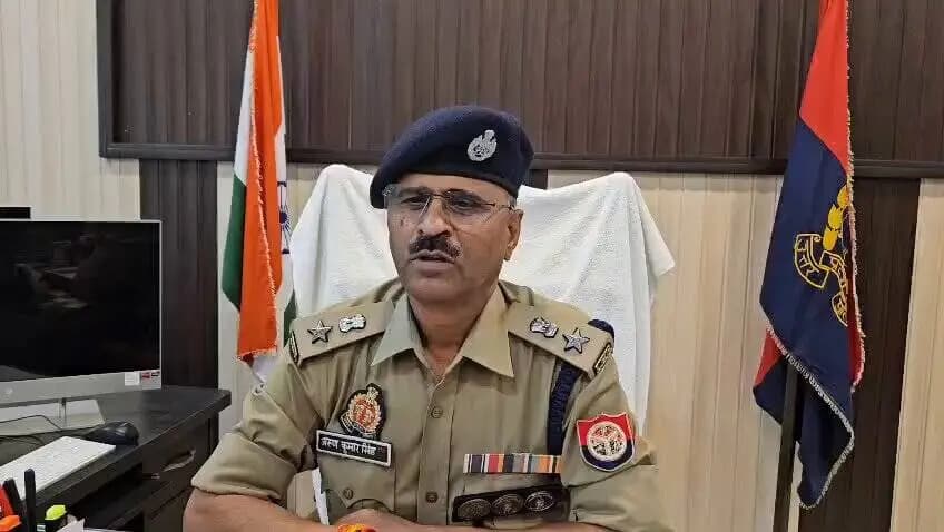 #Chitrakoot
नगर पालिका कर्मी की गायब होने की सूचना के सम्बन्ध में पुलिस द्वारा की गयी कार्यवाही के सम्बन्ध में #SP_Ckt अ...