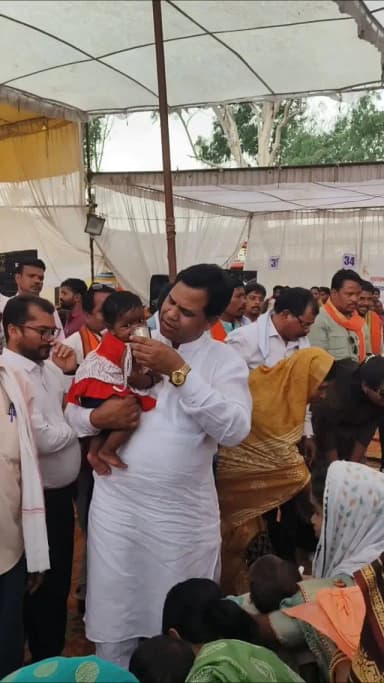 आमाडोब जनसमस्या निवारण शिविर में ग्रामीणों की समस्याओं का हुआ त्वरित समाधान, शासन की योजनाओं से लाभान्वित हुए हितग्राही।...