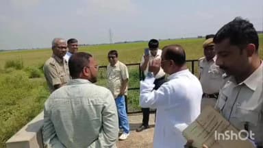 জামালপুর: জামালপুরে জৌগ্রাম এলাকায় ফায়ার ব্রিগেড তৈরি করার জন্য জমি পরিদর্শনে গেলেন মহকুমা আধিকারিক এবং বিধায়ক ও বিডিও