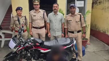 पूर्णागिरि: एसओजी और बनबसा पुलिस की संयुक्त टीम ने एक आरोपी को 43 नशे के इंजेक्शन के साथ किया गिरफ्तार