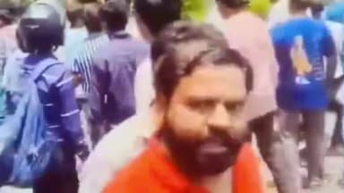सैलाना: सैलाना बस स्टैंड पर गिरा नीम का पेड़, दो युवक घायल, एक रेफर