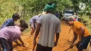 बानो: प्रशासन से नाराज़ ग्रामीणों ने श्रमदान कर कोहिपाट से जोरोबेडा तक 5 किमी सड़क की मरम्मत की
