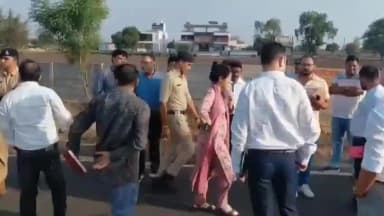 जावरा: सिंहस्थ से पहले जावरा क्षेत्र में पार्किंग व टेंट सिटी के लिए कलेक्टर, एसपी ने भूमि का चयन किया
