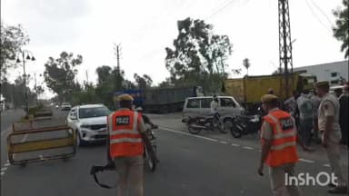 भीलवाड़ा: सदर थाना पुलिस ने की सख्त नाकाबंदी, संदिग्ध वाहनों की जांच और नियम तोड़ने वालों पर की कार्रवाई