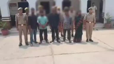 खजनी: सीकरीगंज इलाके के ढखवा बाजार हत्याकांड में बेलघाट के ब्रह्मसारी गांव के दो सगे भाइयों सहित 5 आरोपी गिरफ्तार