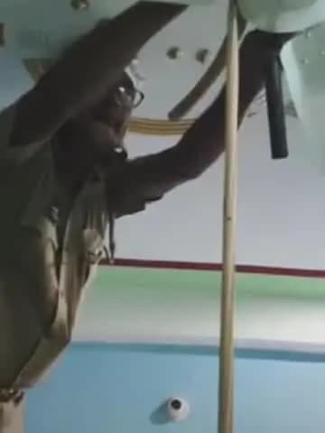 फतेेहपुर: पत्नी से विवाद के बाद युवक ने लगाई फांसी, 6 महीने पहले हुई थी शादी; गर्भवती पत्नी का रो-रोकर बुरा हाल