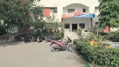 छतरपुर: ज़मीन विवाद में दबंगों ने किया जानलेवा हमला, दंपति ने थाने में कार्रवाई के लिए दिया आवेदन
