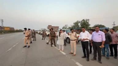 🚦 पिपरडीह मोड़ पर बढ़ेगी सुरक्षा व्यवस्था।
जिला पदाधिकारी श्रीमती अभिलाषा शर्मा ने स्थल निरीक्षण कर हाई मास्ट लाइट, क्र...