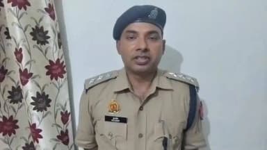 #BastiPolice थाना सोनहा पुलिस द्वारा महिलाओं पर कमेंट करने/ फब्तियां कसने से संबंधित 02 अभियुक्तों को गिरफ्तार कर, की जा रही अन्य आवश्यक विधिक कार्यवाही के संबंध में क्षेत्राधिकारी रुधौली द्वारा दी गई बाईट- https://t.co/qBxPjHeaaY