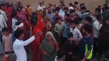 टेहरोली: लठेसरा में शराब के ठेका खोलने के विरोध में ग्रामीणों ने किया प्रदर्शन, पुलिस वापस लौटी