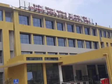 पूर्णिया में गर्मी और मौसमी बीमारियों के कारण GMCH के ओपीडी में मरीजों की संख्या बढ़ी, अतिरिक्त डॉक्टरों की तैनाती