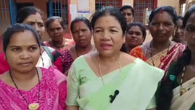 କୋରାପୁଟ: କୋରାପୁଟ ବ୍ଳକ୍ ର ମହାଦେଇପୁଟ ଓ ମସ୍ତିପୁଟ ଅଞ୍ଚଳ ବୁଲି ବିଭିନ୍ନ କାର୍ଯ୍ୟର ସମୀକ୍ଷା କଲେ କୋରାପୁଟ ଜିଲ୍ଲାପାଳ। ପ୍ରତିକ୍ରୀୟା ରଖିଲେ ବ୍ଲକ୍