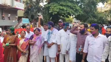 ಹುಬ್ಬಳ್ಳಿ ನಗರ: ಮುಖ್ಯಮಂತ್ರಿಯಾಗಿ ಡಿಕೆ ಶಿವಕುಮಾರ್ ಹಾಗೂ ಸಚಿವರ ಪ್ರಮಾಣ ವಚನ ಸ್ವೀಕಾರ: ಹುಬ್ಬಳ್ಳಿ ನಗರದಲ್ಲಿ ವಿಜಯೋತ್ಸವ