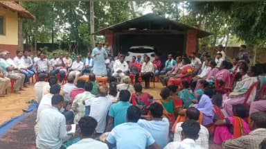 कामडारा: विधायक जिगा सुसारन होरो ने कामडारा में लोगों को मतदाता पुनरीक्षण के प्रति किया जागरूक