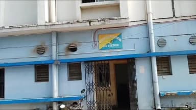 ইংরেজবাজার: দোসরকি ব্রিজ এলাকায় বোলেরো গাড়ির ধাক্কায় মৃত্যু হল এক টোটো চালকের