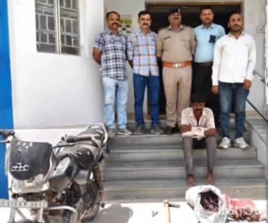 લીલીયા: લીલીયા પોલીસની ત્વરિત કાર્યવાહી: સબમર્સિબલ પંપના કોપર વાયર ચોરતા શખ્સને રૂ. 13,620ના મુદ્દામાલ સાથે ઝડપી પાડ્યો