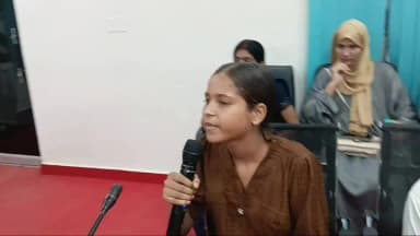 जिलाधिकारी, खगड़िया श्री नवीन कुमार की अध्यक्षता में आयोजित संवाद-सह-मेंटरशिप कार्यक्रम में मैट्रिक एवं इंटरमीडिएट के जिला टॉपर छात्र-छात्राओं को मार्गदर्शन एवं प्रोत्साहन प्रदान किया गया। #Khagaria #Education #Mentorship