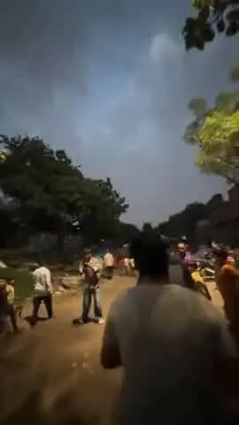 शाहदरा: शाहदरा विधायक संजय गोयल ने झिलमिल वार्ड में लगाए गए स्ट्रीट लाइट का उद्घाटन किया