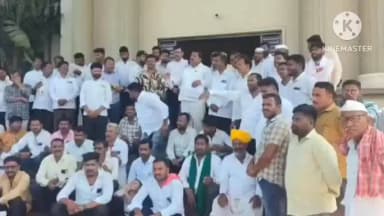 ಇಂಡಿ: ರಸ್ತೆ ಅಭಿವೃದ್ಧಿಗಾಗಿ ಪಟ್ಟಣದಲ್ಲಿ ಜೆಡಿಎಸ್ ಕಾರ್ಯಕರ್ತರಿಂದ ಬೃಹತ್ ಪ್ರತಿಭಟನೆ