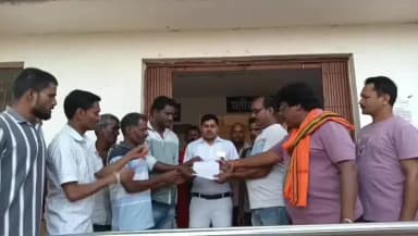 रीठी: मांगे नहीं मानीं तो 22 जून को रीठी में रेल रोको आंदोलन
कोटा-जबलपुर ट्रेन बहाल करने और दयोदय एक्सप्रेस के स्टॉपेज की मांग