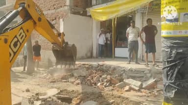 चेनारी: दूसरे दिन भी गरजा बुलडोजर