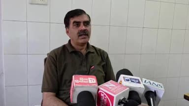 बिलासपुर सदर: पूर्व विधायक बंबर ठाकुर ने फरार हुए आरोपी को लेकर क्या कहा, सुनें